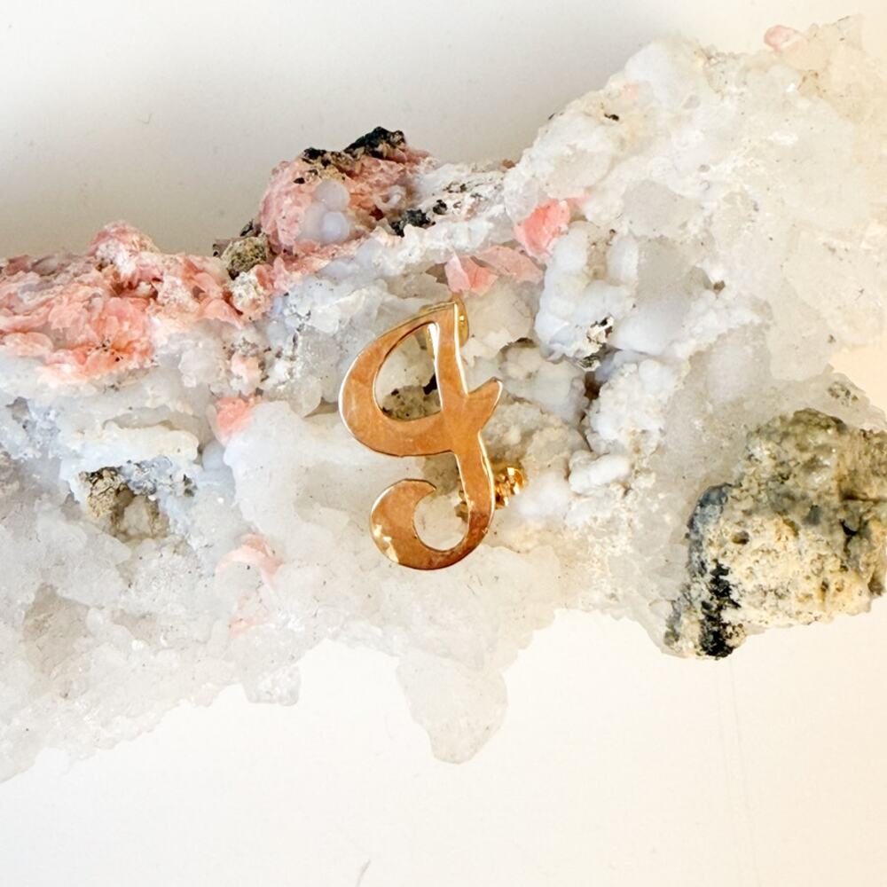 10K Gold-Filled "G" Pin Small Golden Brooch